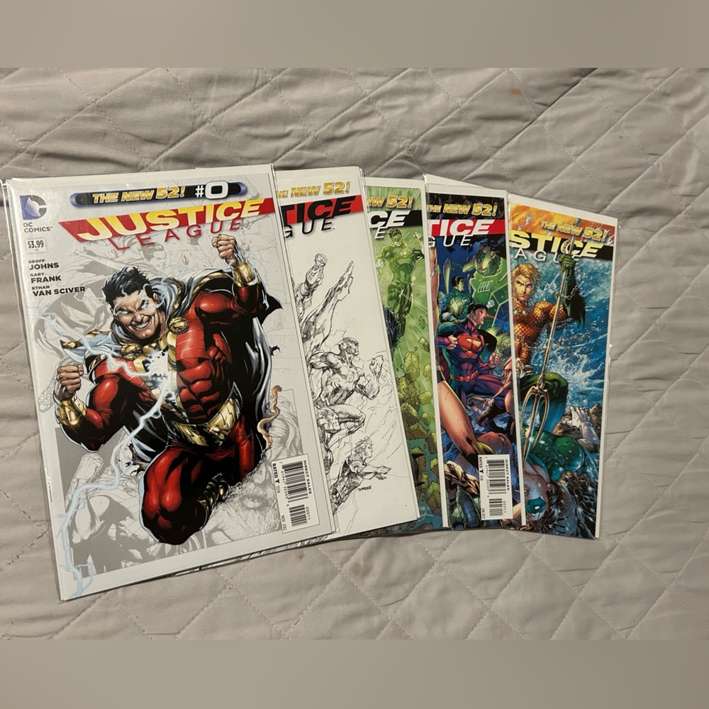 DC’s NEW 52 JUSTICE LEAGUE!